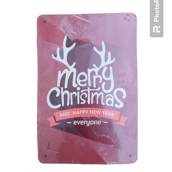 3/$35 Merry Christmas aluminum sign - Picture 1 of 1